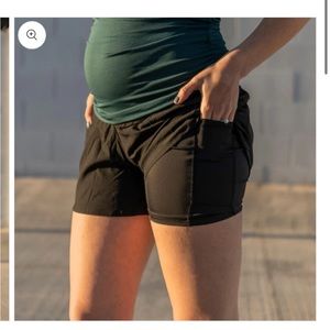 Senita Athletics maternity shorts XL